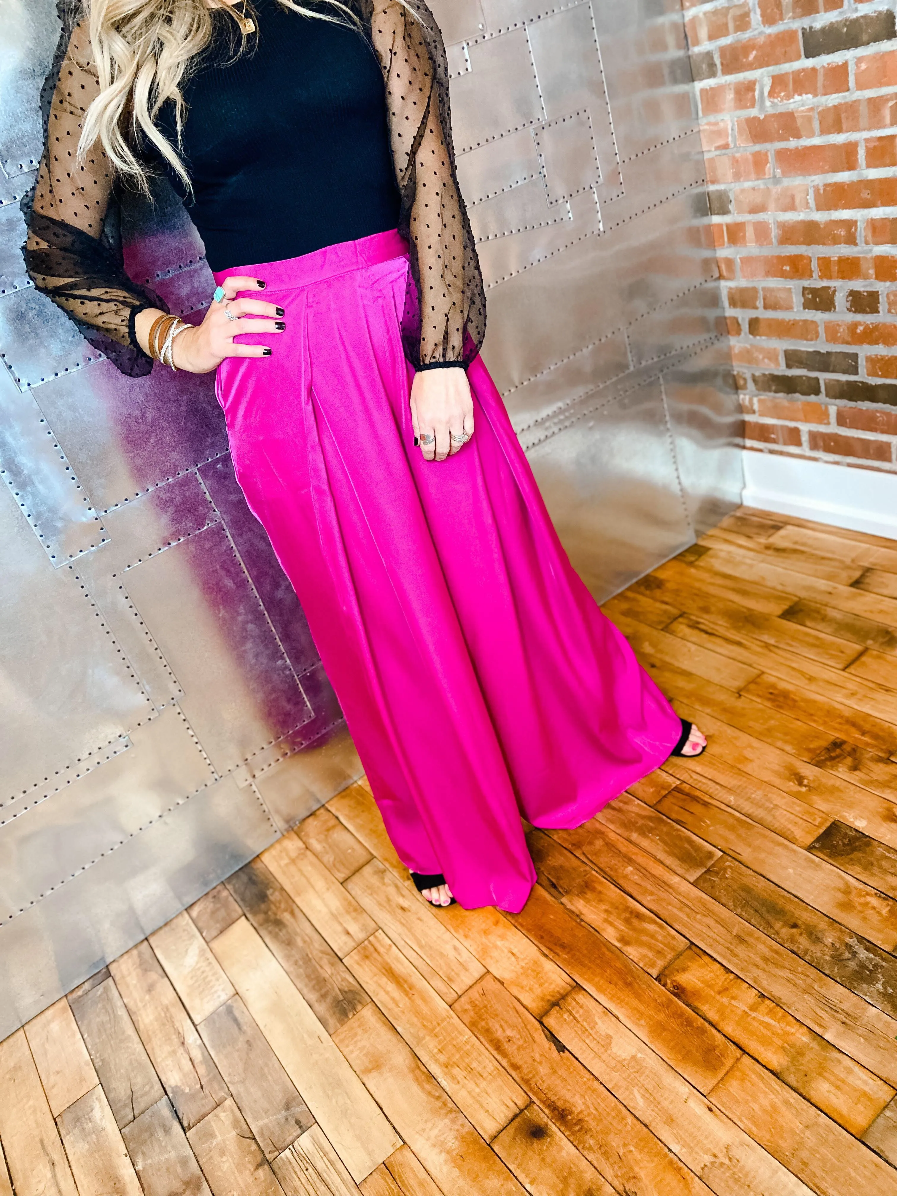 Danielle Pleated Wide Leg Pants