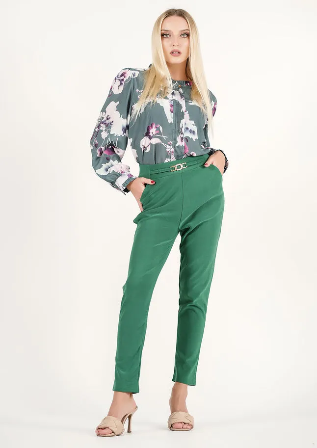 Verdant Vogue: Chic Green Trousers
