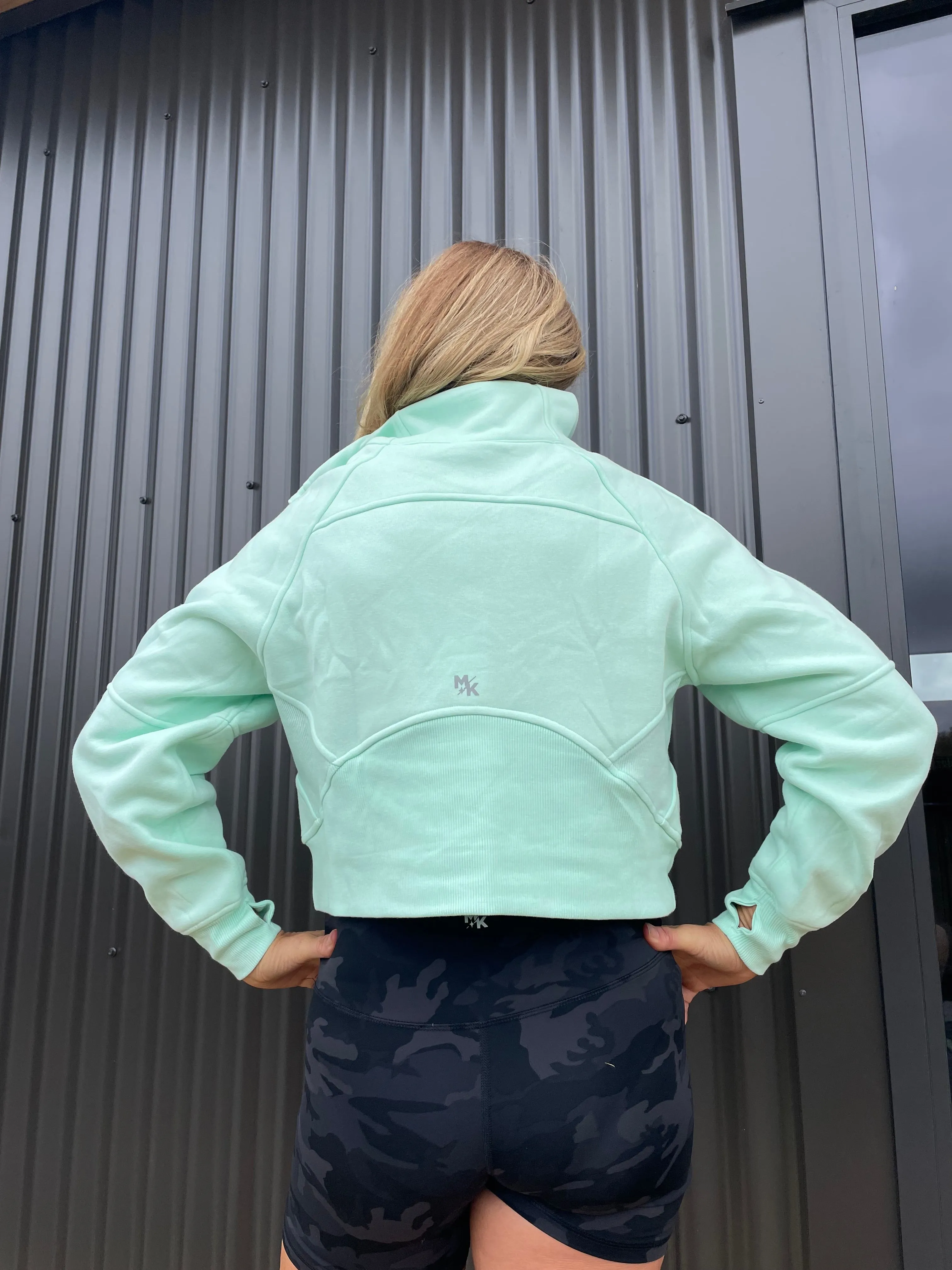 Xanthee Collar Sweatshirt